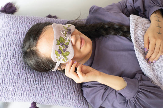 How to sew an embroidered sleep mask